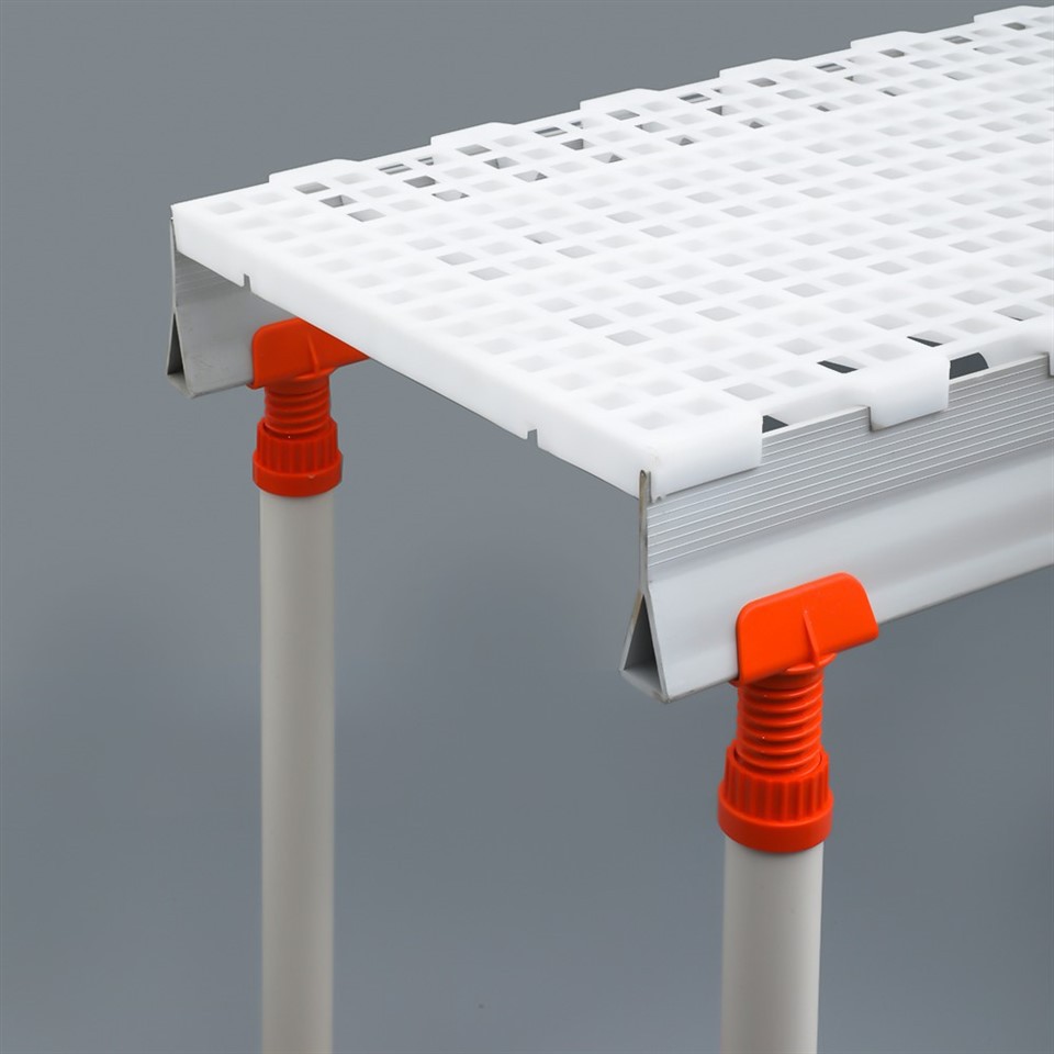 Plastic Chicken Coop Flooring